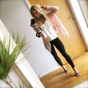 super hot blond girl