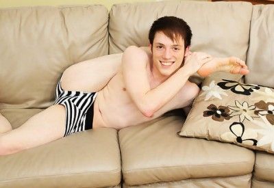 BoyCrush - Jesse Jordan's a Bendy Boy (Jesse Jordan) 720p