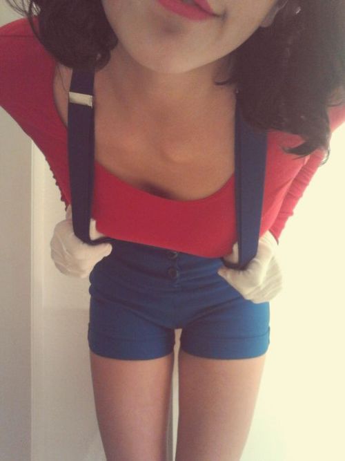 Cute & Hot