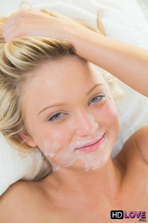 Dakota Skye facial