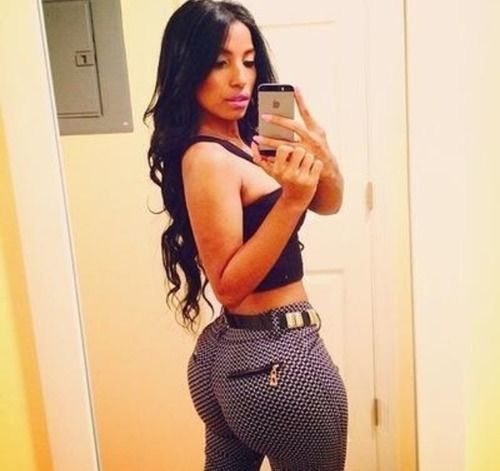 Follow us at: www.bootynice.com
