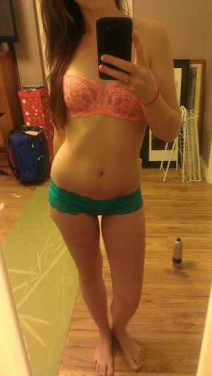 Girlfriends Stolen Pics