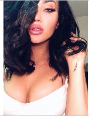 natalie halcro instagram breasts