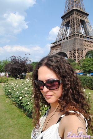 Nicole in Paris Eiffel tour