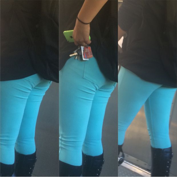 Hot teen ass in train