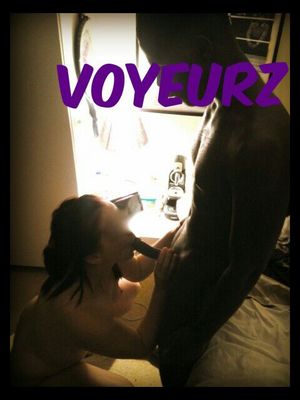 voyeurz: To celebrate reaching 800 followers decided to post a...