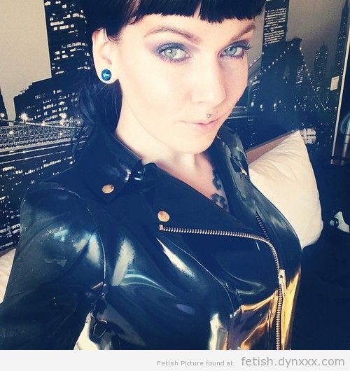 Fetish Pictures at my blog
