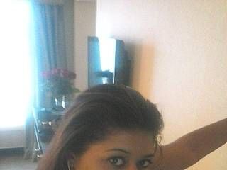 im ciara i love to play alone and with other people in my pvt shows i do toy play during cam chat i will flash for tips..i dislike rude pushy people im the boss i will take and obey orders with a reason too$$ Visit Mulatto Ciara's Chat Room  Continue read