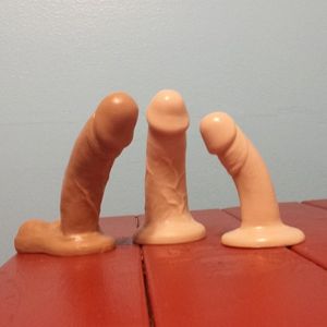 Incredible orgasms with sex toys live on webcam totally free...