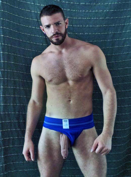 Andrea Serra (aka @insucoro)