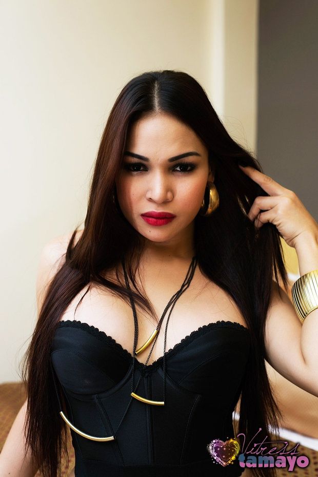 A voluptuous big juggs Ts in stockings and corset