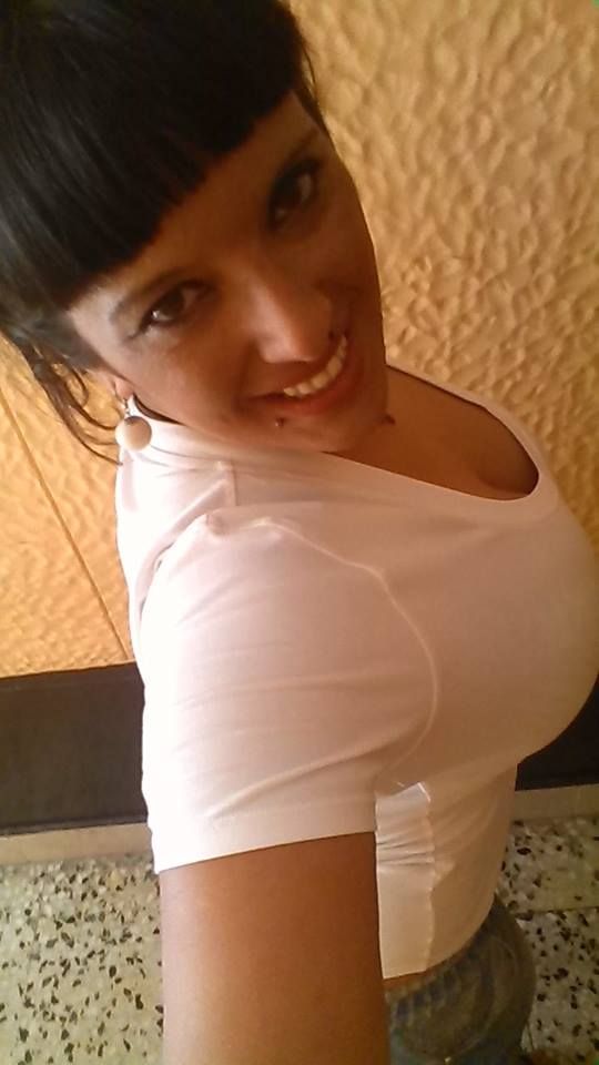 Veronica Moreira, a true facebook whore.
