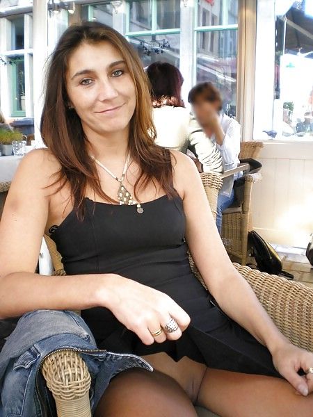 Upskirt Pussy Pics