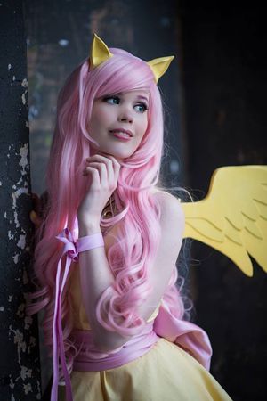 MLP FiM - Fluttershy by KawaiiTine