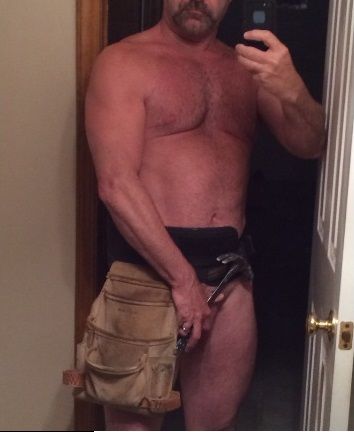 Reblog 
pmb69.tumblr.com
Hammer Time

I couldn’t help but...