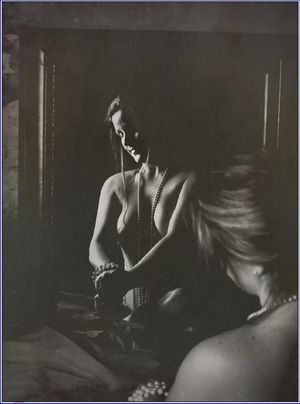 #ClippedOnIssuu from El Libro de Fotografia Boudoir www.beboudoir.com Visit Now www.beboudoir.com El Libro de Fotografia Boudoir, recoge el trabajo de fotógrafos Boudoir de diferentes lugares del mundo. Es casi una publicación global que pretende ser edu