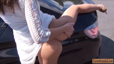 Cutie Foxy Di ass fucked in public place