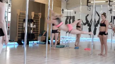 Pro pole dancer