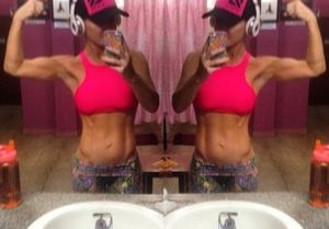 Reblog: Beautiful Female Bodybuilder Pictures. Beautiful Female...