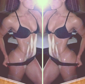 that curve.. and that shining butt :D