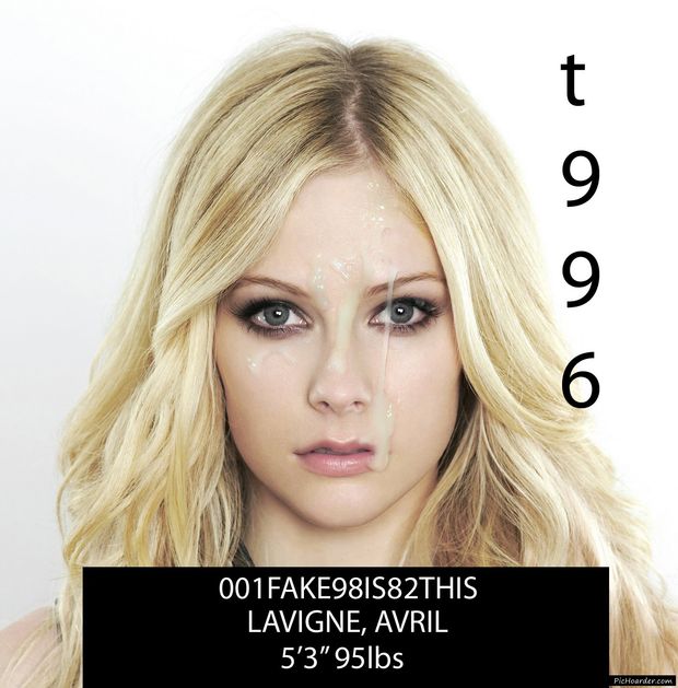 Avril Lavigne Facial Case t996