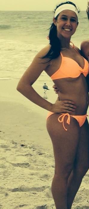 Great underboob and big ass