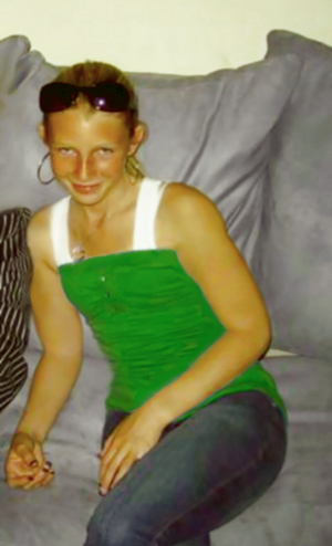 Sexy tight fit bitch Tina self pic