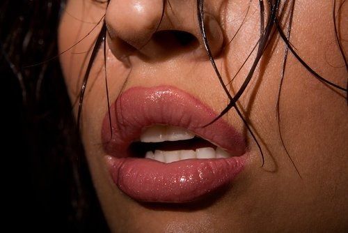 garrasycaricias:

Es demasiado temprano para estar tan caliente...