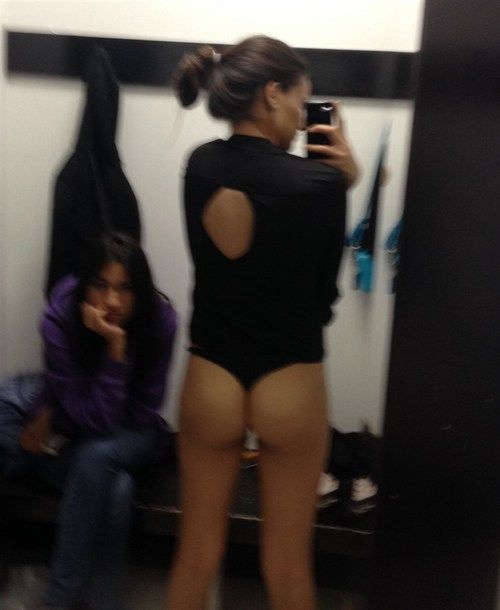 2014 Nov  Victoria justice Leaked Sexy ass!!