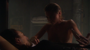 Kelly Carlson - Starship Troopers 2: Hero of the Federation (2004)