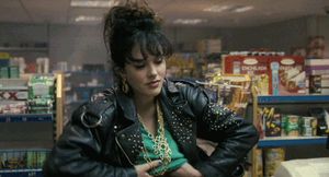 Jessica Brown Findlay and her cute titties!