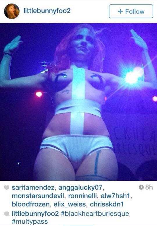 Instagram pic of burlesque woman