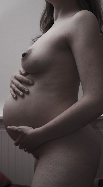 MORE HOT PREGNANT