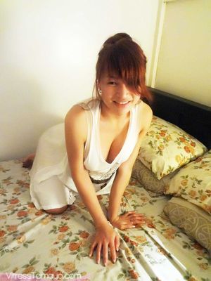 Candid pictures of Tgirl Vitress Tamayo waking up