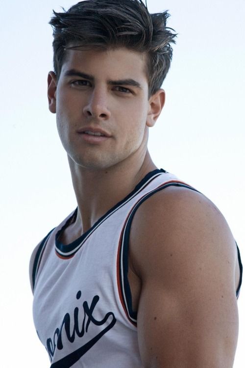 Reblog: browserio:
Frank Cammarata