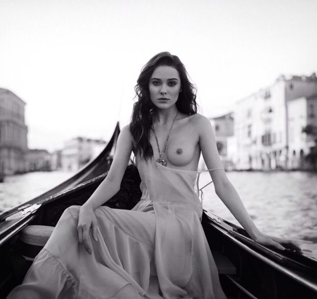 (by Ruslan Lobanov)