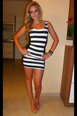 Love the dress, Sexy