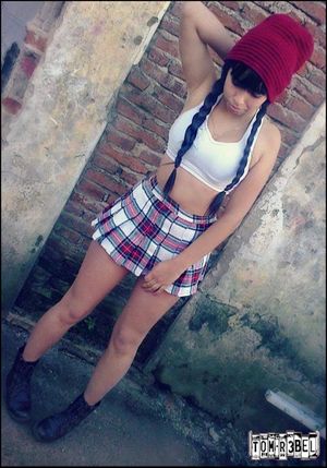 school girl latina