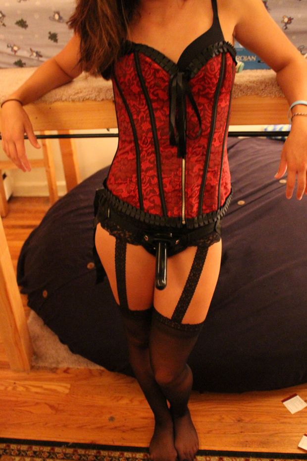 Gar-so Strap-on and Pegging