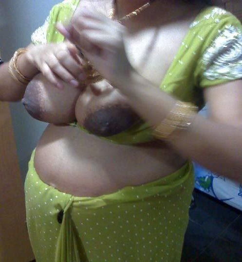 Aunty ke chunche dekh ke lund khada ho gaya