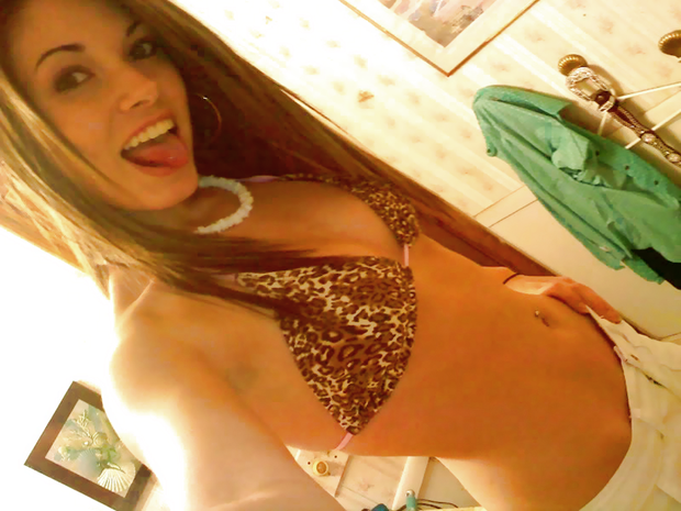 sexy tight body selfshot
