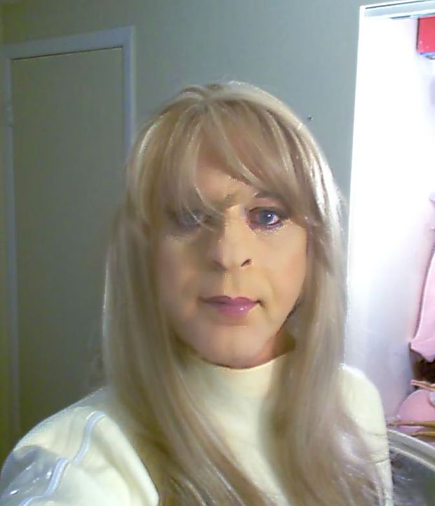 Me in my white latex rubber catsuit