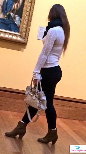 Creep shots of a tight ass in yoga pants appreciating art at a museum