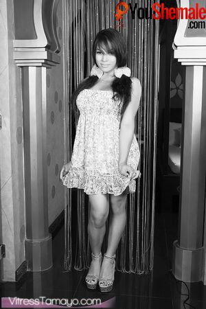 Sexy shemale Vitress Tamayo poses in a baby doll dress!