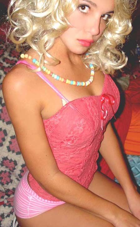 pink and blonde… love the eyes