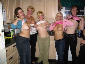 Older aides flashing tits.. Who' would you suck first..