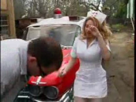 kiki daire Nurse To The Rescue - 10 min
