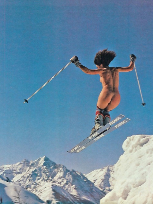 Hot Babesoftheworldunite Skiing As It Was Meant To