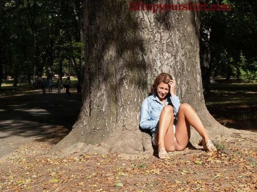 more upskirt photos