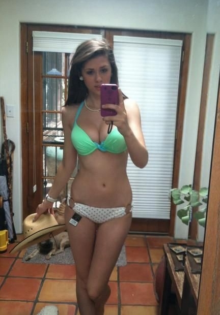 Gorgeous babe